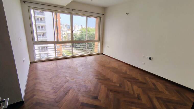 Room, prestige-white-meadows 4 Bedroom 4200 Sq.Ft. Apartment In Whitefield Bangalore 10318478