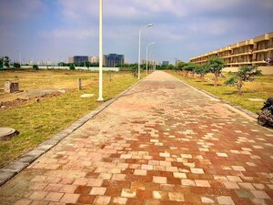  Plot For Sale in Sector 70