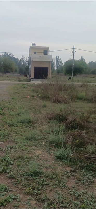 Plot For Sale in Rohini Sector 35