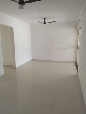 2 BHK Apartment For Rent in Dynamic Grandeur, Undri