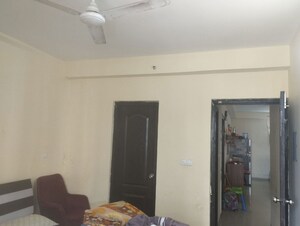 2 BHK Apartment For Rent in Logix Blossom County, Sector 137