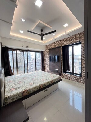 Bedroom in 2 BHK Apartment at Panorama Heights, Andheri West – for Rent