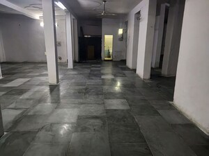 Parking in  Warehouse at Mayur Vihar – for Rent
