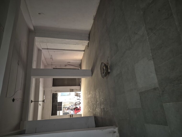 Balcony, mayur vihar Commercial Warehouse 5250 Sq.Ft. In Mayur Vihar Delhi 10318524