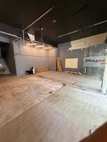 800 Sq.Ft. Showroom in Parth Magnus