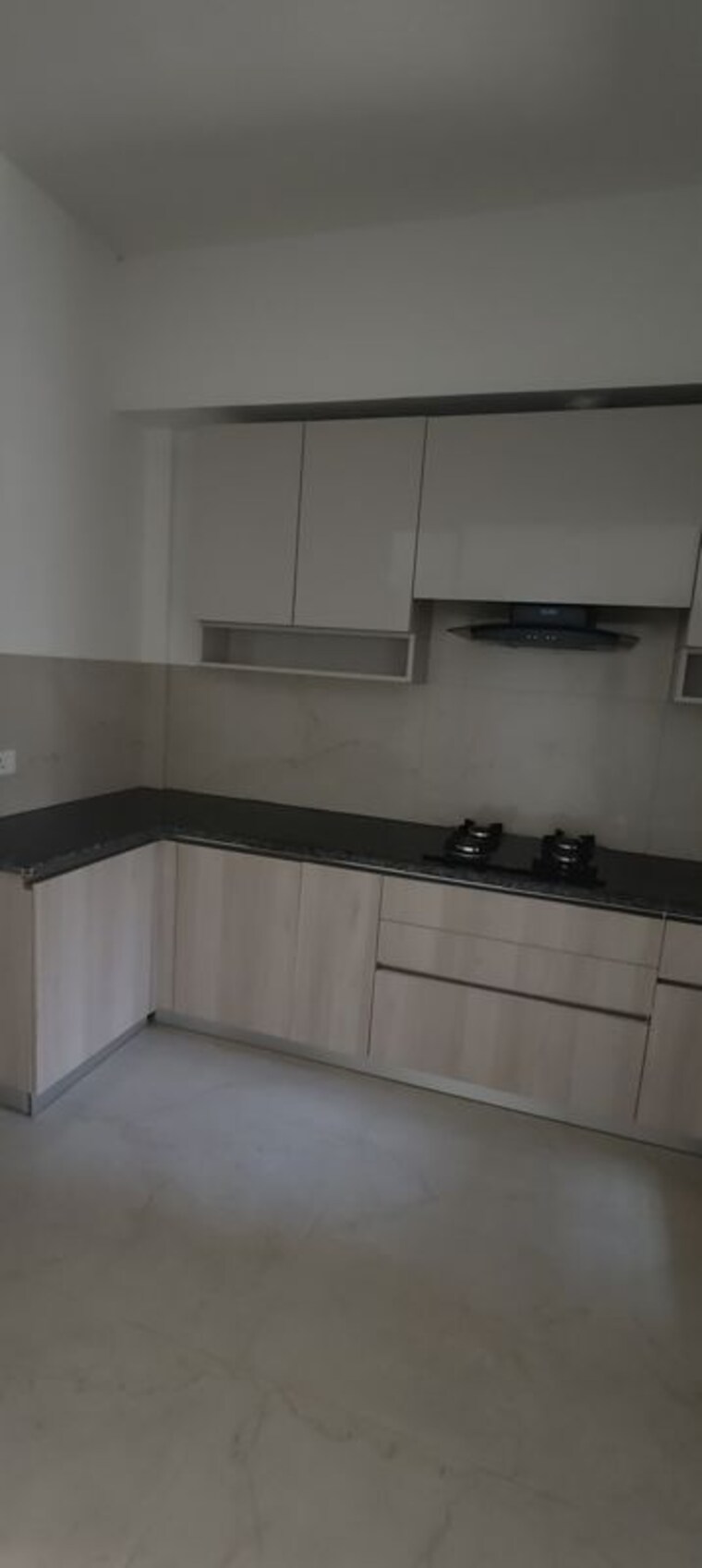 Kitchen, smart-world-orchard 3 Bedroom 1680 Sq.Ft. Apartment In Sector 61 Gurgaon 10318542