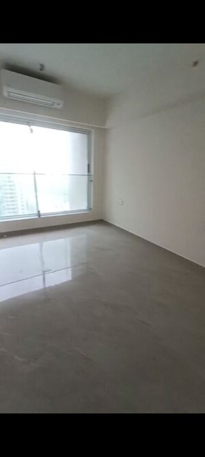 Room in 4 BHK Apartment at LnT Elixir Reserve, Powai – for Rent