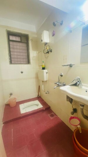 Bathroom in 2 BHK Apartment at Khanda Colony – for Rent