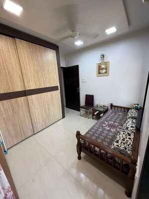 Bedroom in 3 BHK Apartment at Lake View Bandra, Bandra West – for Rent