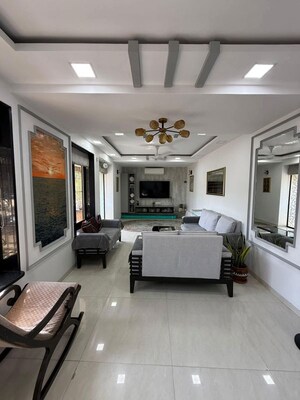 Living Room in 3 BHK Apartment at Lake View Bandra, Bandra West – for Rent