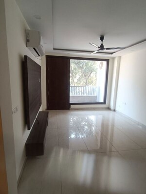 4 BHK Apartment For Rent in Ansal API Esencia, Sector 67