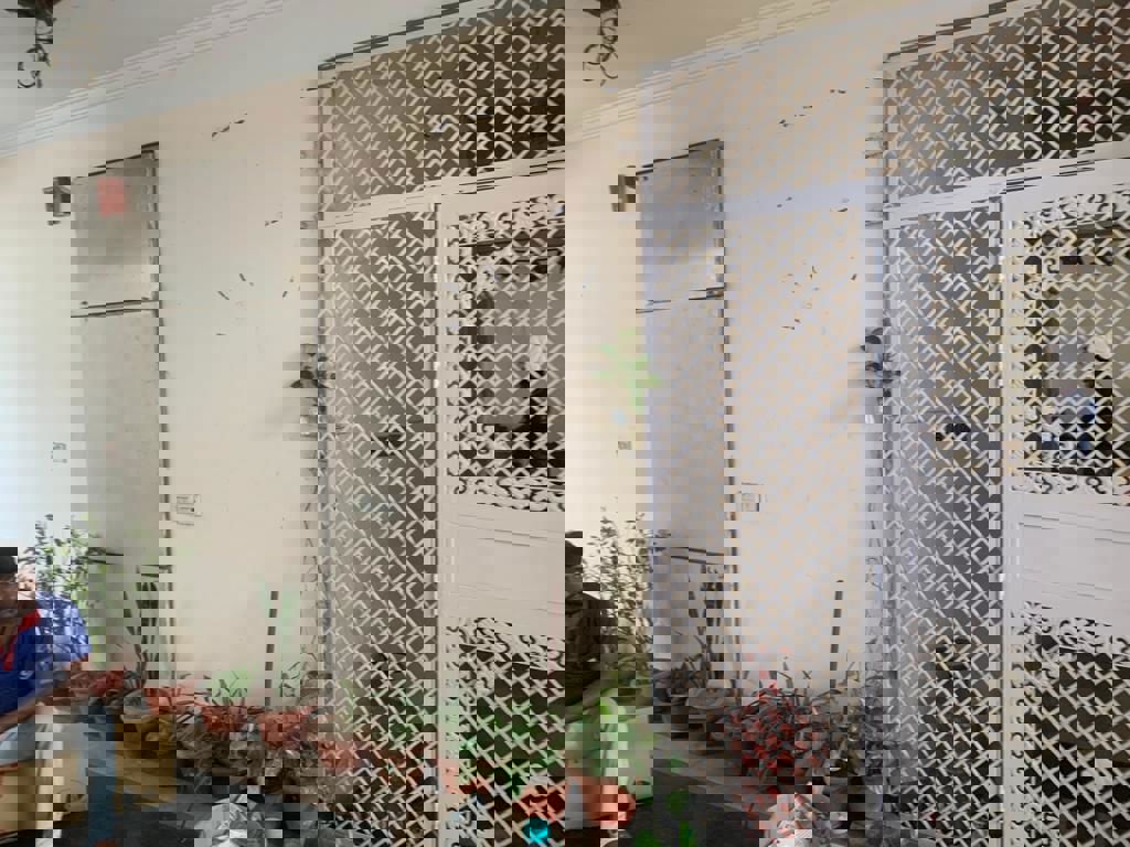 4 BHK + Pooja Room 2000 Sq.Ft. Independent House in Eldeco Elegante