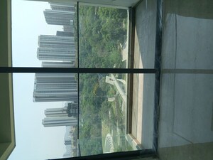 Furnished Amenities in 2 BHK Apartment at Kalpataru Paramount A, Kapur Bawdi – for Rent