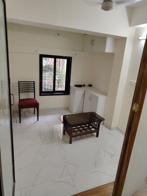 Bedroom in 3 BHK Villa at Chembur – for Rent