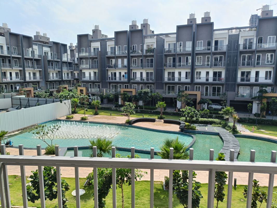 3 BHK + Basement 1712 Sq.Ft. Apartment in Smart World Orchard
