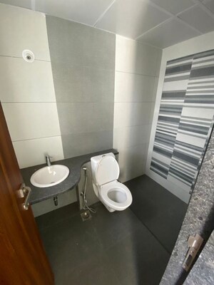 Bathroom in 3 BHK Apartment at Beharay Rathi Hillview Residency, Kothrud – for Sale