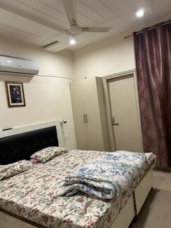 2 BHK + Pooja Room Builder Floor For Sale in Pir Machalla
