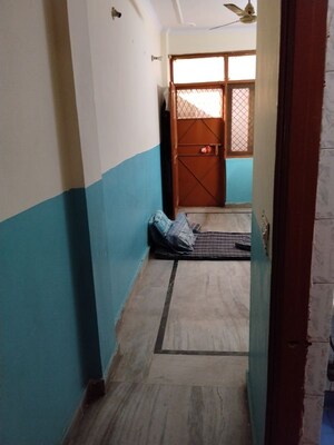 Bathroom in 1 BHK Apartment at Bhogal – for Rent