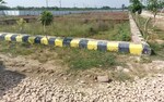 1000 Sq.Ft. Plot in Kalli Paschim