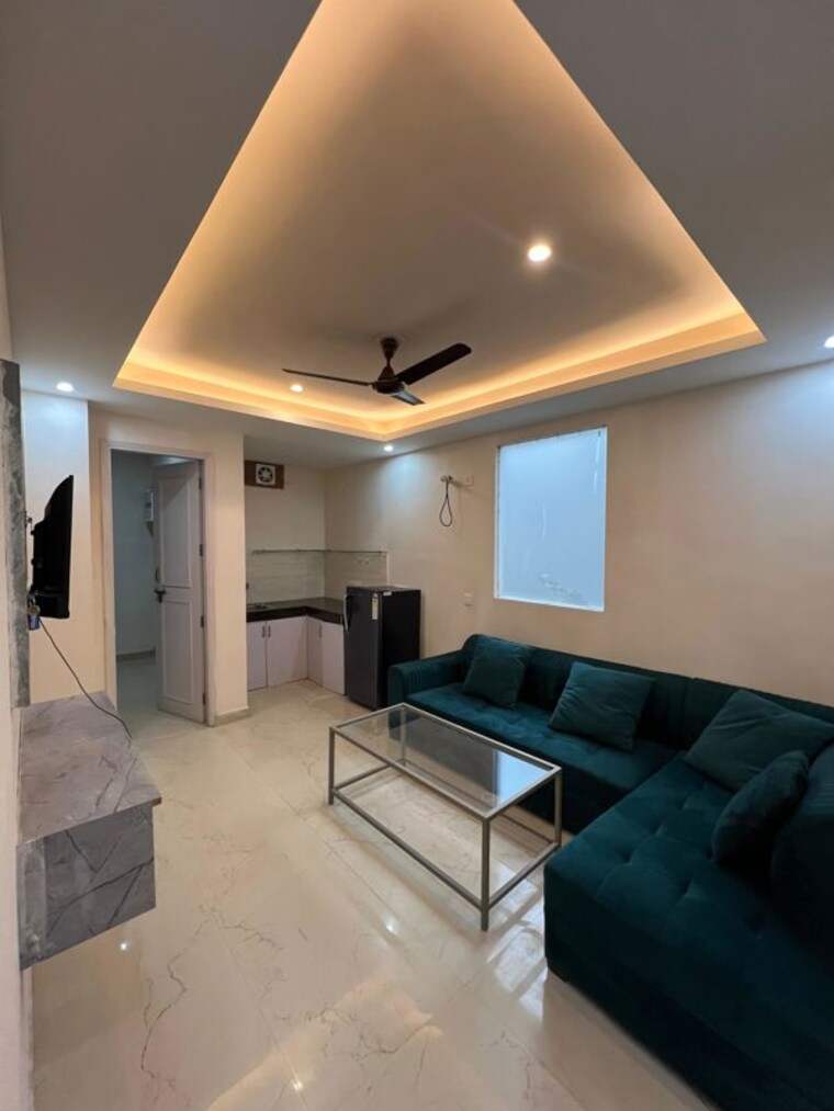 Team Area, dlf-belvedere-towers  950 Sq.Ft. Builder Floor In Sector 24 Gurgaon 10318840