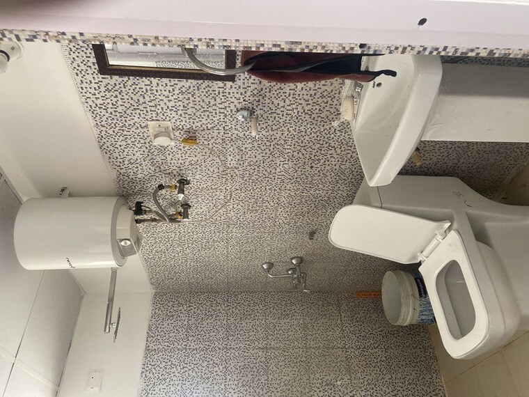 Team Area, breez-global-heights 2 Bedroom 645 Sq.Ft. Apartment In Sohna Sector 33 Gurgaon 10318835