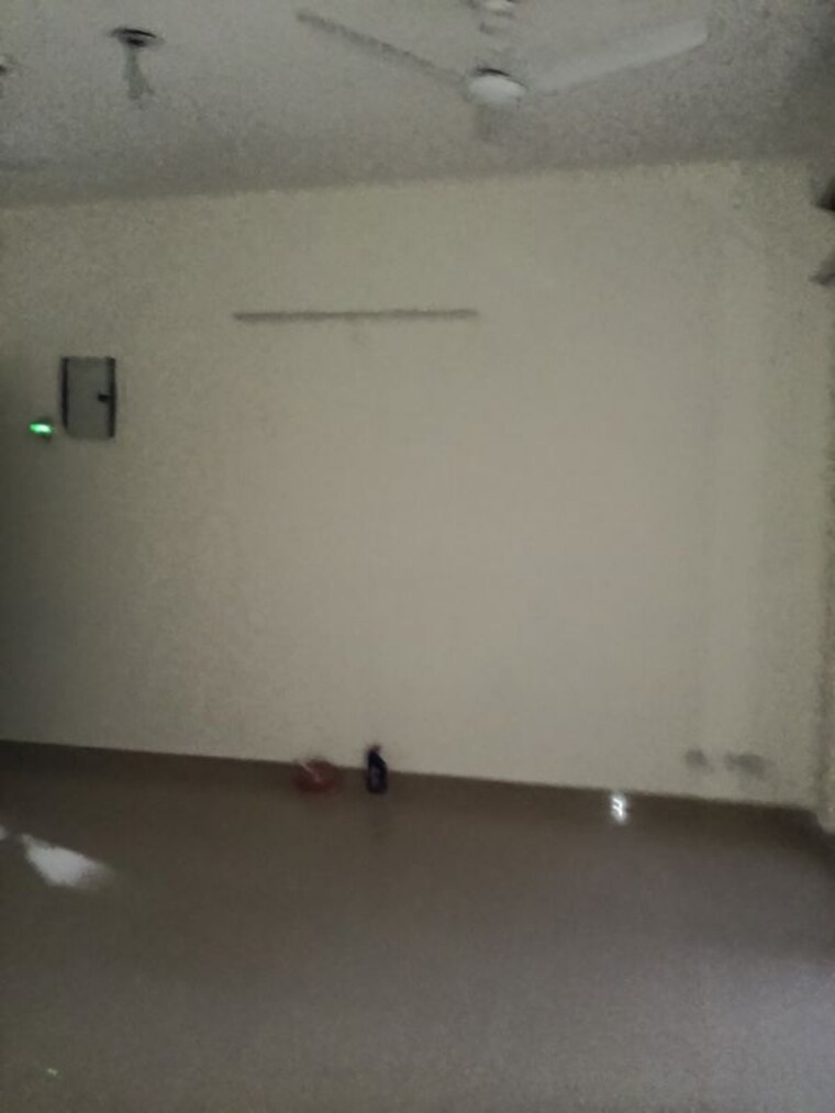 Room, mahagun-my-woods 2.5 Bedroom 1110 Sq.Ft. Apartment In Sector 16c Greater Noida Greater Noida 10318881