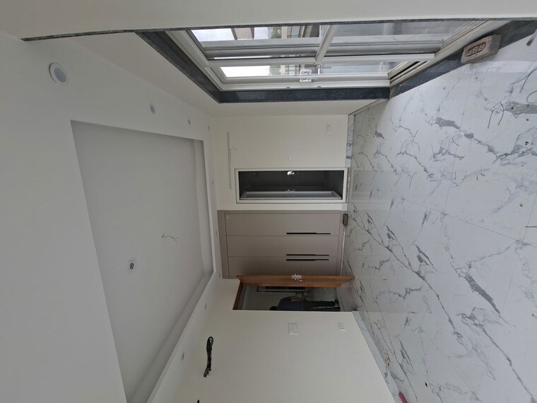 Kitchen, sector 48 3 Bedroom 300 Sq.Mt. Builder Floor In Sector 48 Noida 10318877