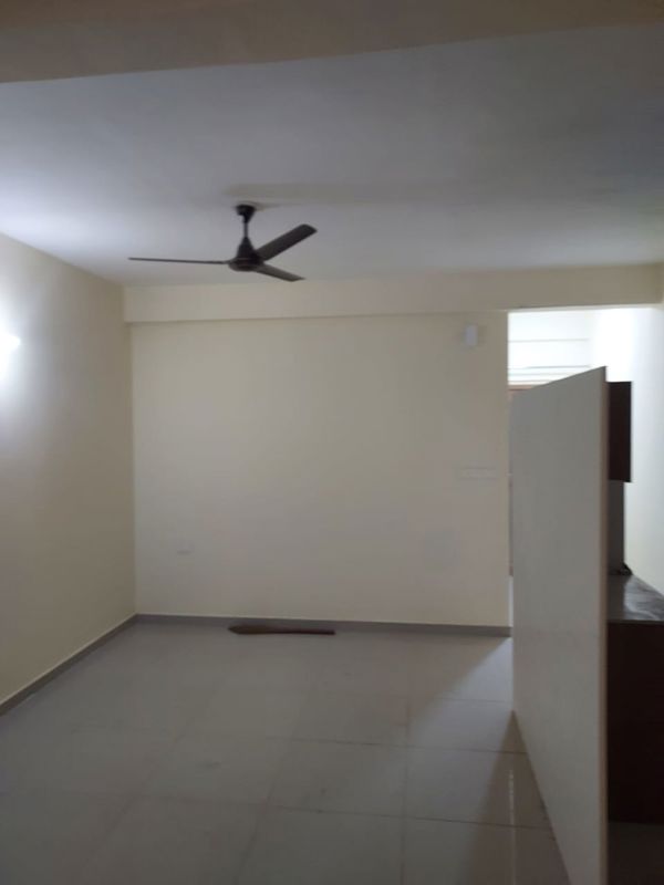 2 BHK Apartment For Rent in Pyramid Heights