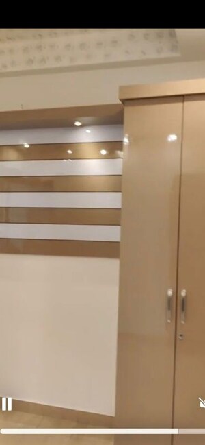 Furnished Amenities in 3 BHK Builder Floor at Amrapali Vaishali, Vaishali Sector 3 – for Sale