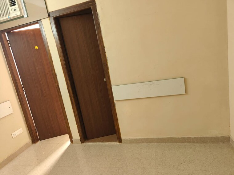 undefined, freedom fighters enclave 1 Bedroom 450 Sq.Ft. Builder Floor In Freedom Fighters Enclave Delhi 10318959