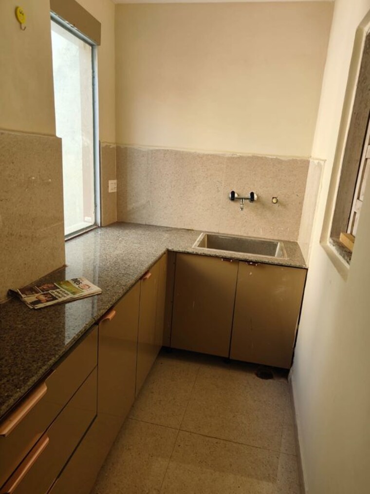 Kitchen, freedom fighters enclave 1 Bedroom 450 Sq.Ft. Builder Floor In Freedom Fighters Enclave Delhi 10318959
