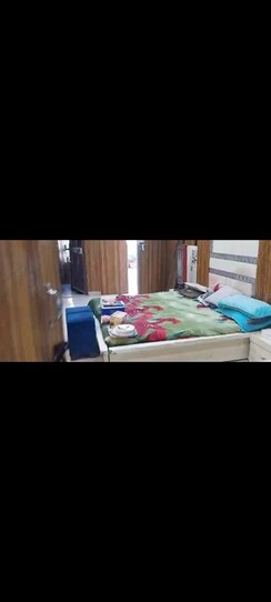 1 BHK Builder Floor For Rent in Rohini Sector 15