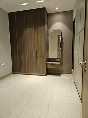 1 BHK Builder Floor For Rent in Janakpuri