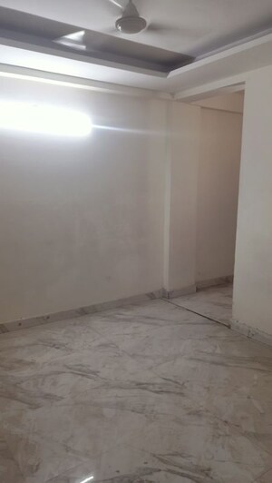 1 BHK Builder Floor For Rent in Chattarpur
