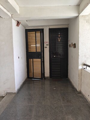 Building Lobby in 2.5 BHK Apartment at Antriksh Golf View, Sector 78 – for Rent
