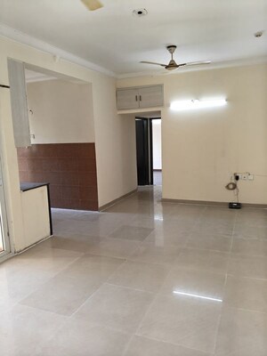 2.5 BHK Apartment For Rent in Antriksh Golf View, Sector 78