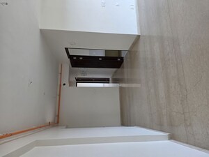 Furnished Amenities in 3 BHK Apartment at Kalpataru Magnus, Bandra East – for Rent