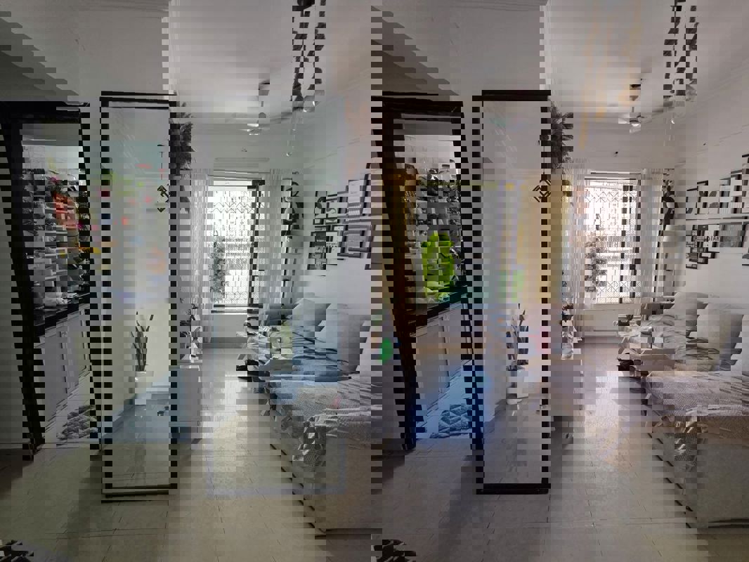 2 BHK 786 Sq.Ft. Apartment in Gurukrupa Marina Enclave