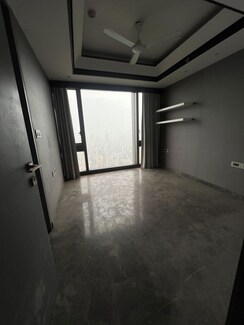 3 BHK + Servant Room,Study Room Apartment For Rent in Lodha Trump Tower