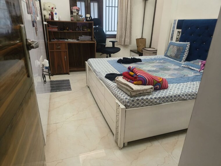 Bedroom, rohini sector 16 3 Bedroom 1000 Sq.Ft. Builder Floor In Rohini Sector 16 Delhi 10319122