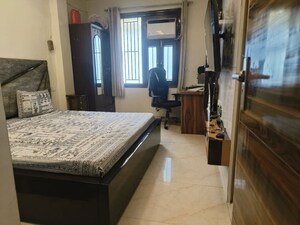 Bedroom in 3 BHK Builder Floor at Rohini Sector 16 – for Sale
