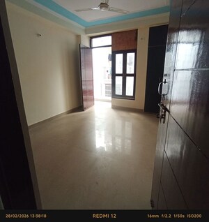 Room in 1 BHK Builder Floor at Freedom Fighters Enclave – for Rent