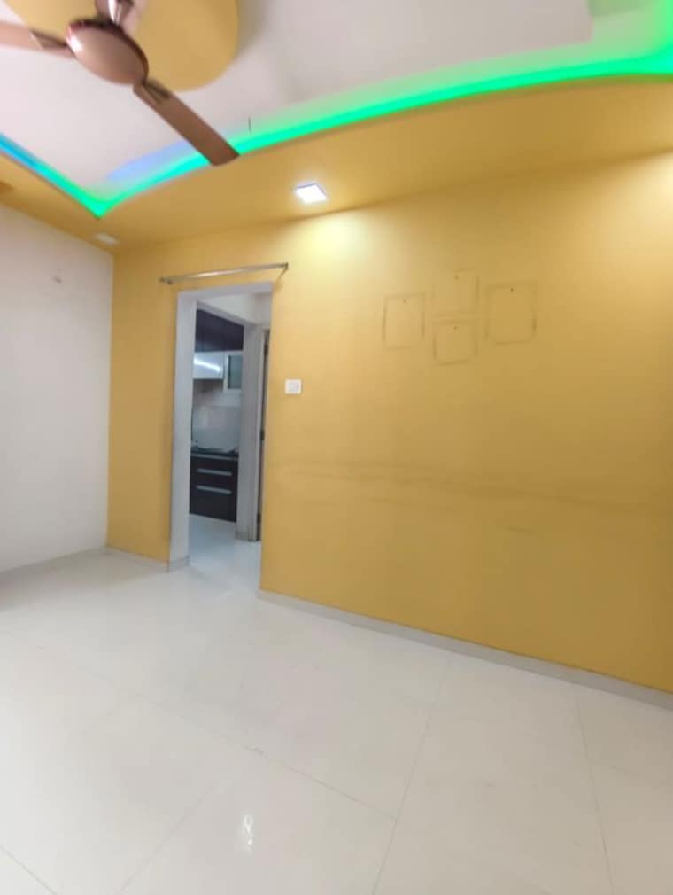 Living Room, puranik-city 1 Bedroom 420 Sq.Ft. Apartment In Kasarvadavali Thane 10319152