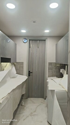 Team Area in 2 BHK Apartment at Dwarka – for Rent