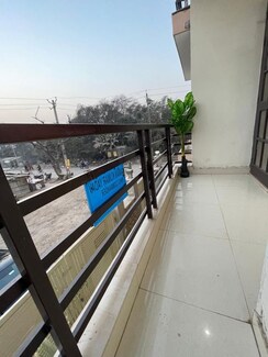 1 BHK Builder Floor For Rent in Sector 53
