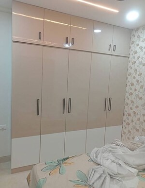 Furnished Amenities in 3 BHK Apartment at Niharika Skyline, Manikonda – for Rent