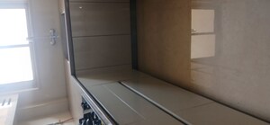 Furnished Amenities in 3 BHK Apartment at Hiranandani Highland, Powai – for Rent