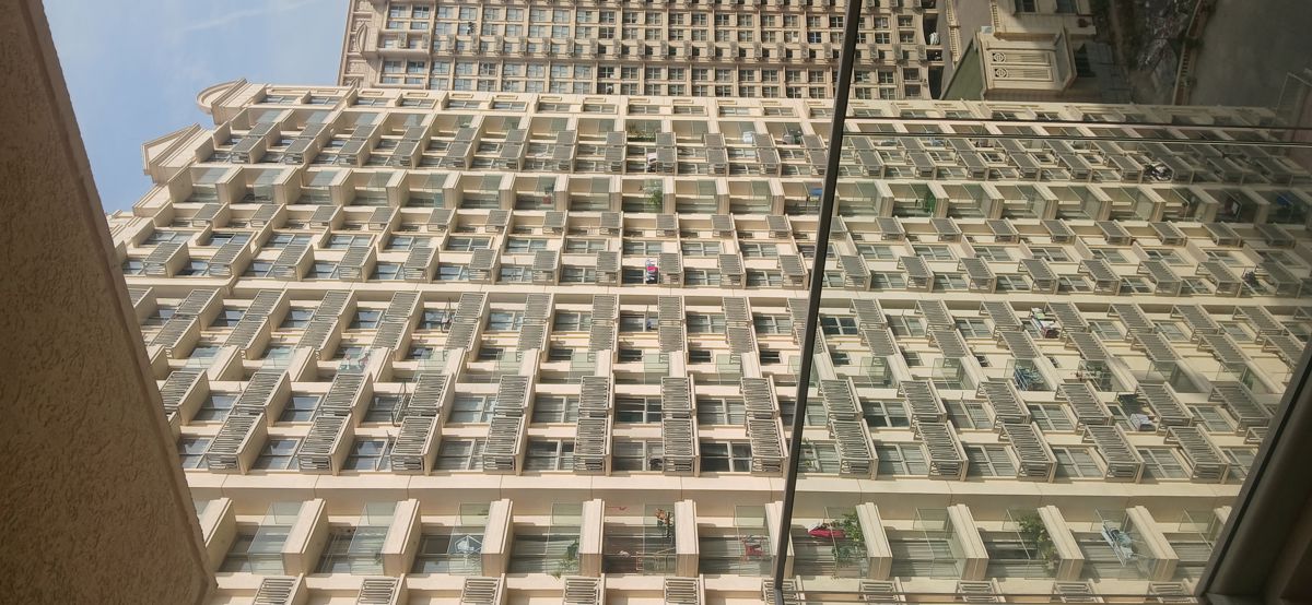 3 BHK + Store Room Apartment For Rent in Hiranandani Highland