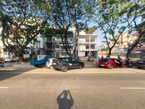 Parking in  Showroom at Kalamassery – for Rent