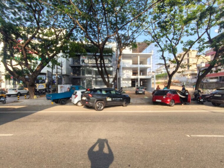  Parking, kalamassery Commercial Showroom 8000 Sq.Ft. In Kalamassery Kochi 10319223